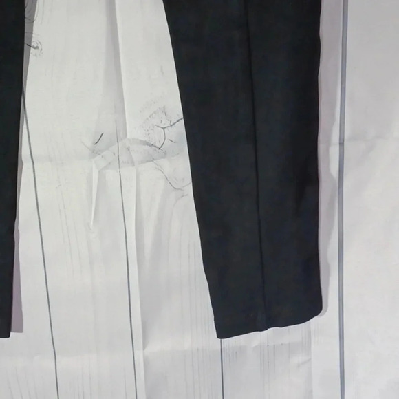 Ann Taylor pull on minimalist ankle  pants - Picture 7 of 8